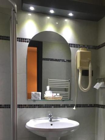 Imagen general del Hotel J, Orbassano. Foto 4