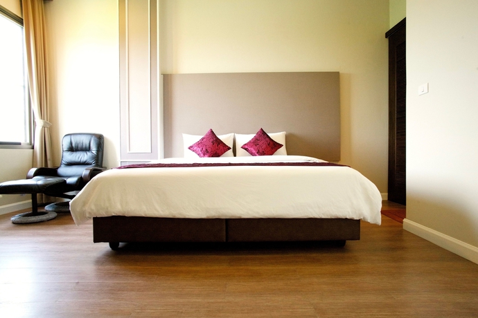 Imagen de la habitación del Hotel J Park. Foto 5