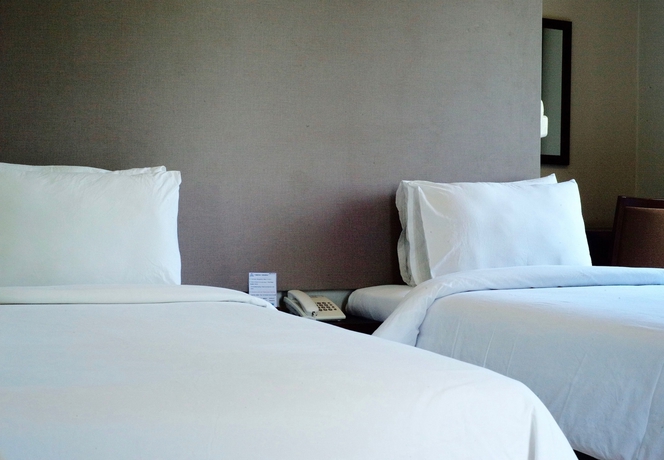 Imagen de la habitación del Hotel J Park. Foto 6