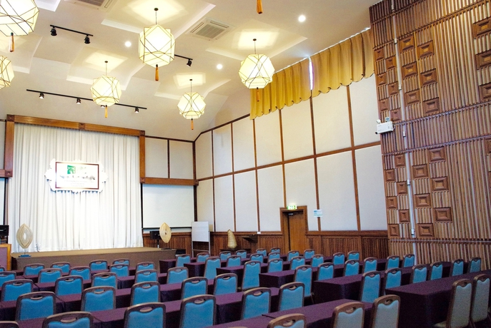 Imagen de los interiores del Hotel J Park. Foto 13