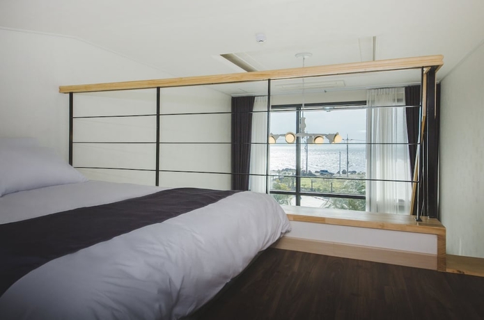 Imagen de la habitación del Hotel J Raum. Foto 6