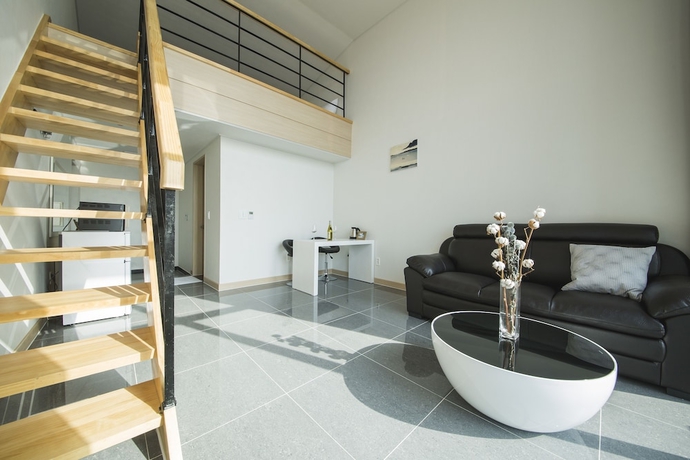 Imagen de la habitación del Hotel J Raum. Foto 11
