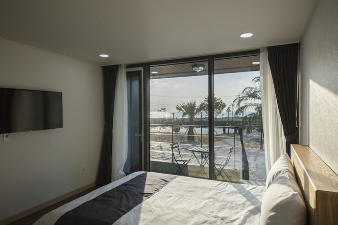 Imagen de la habitación del Hotel J Raum. Foto 12