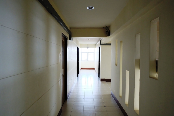 Imagen de los interiores del Hotel J. Residence. Foto 15