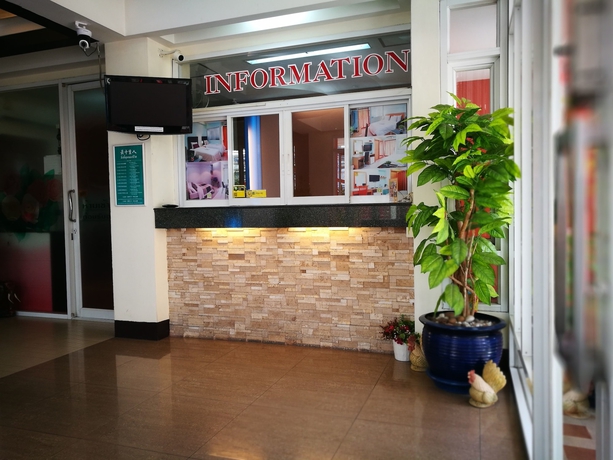 Imagen de los interiores del Hotel J. Residence. Foto 17