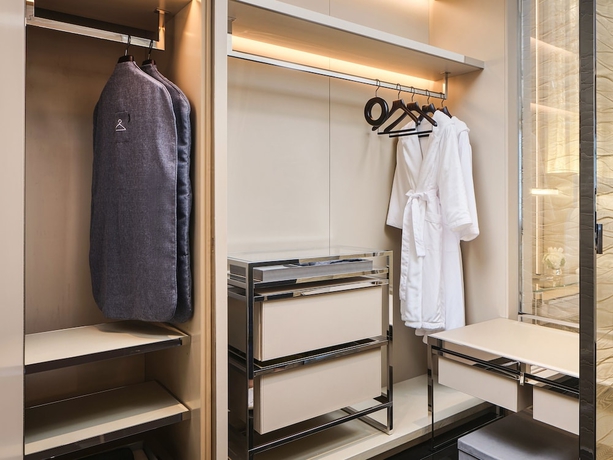 Imagen de la habitación del Hotel J , Shanghai Tower. Foto 9