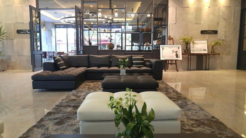 Imagen general del Hotel J Square. Foto 2