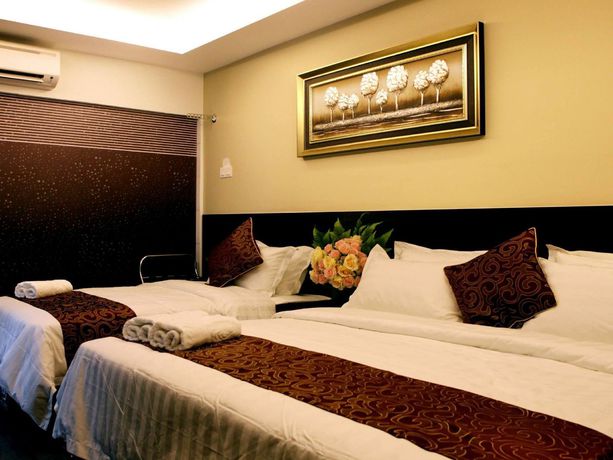 Imagen de la habitación del Hotel J Suites. Foto 6