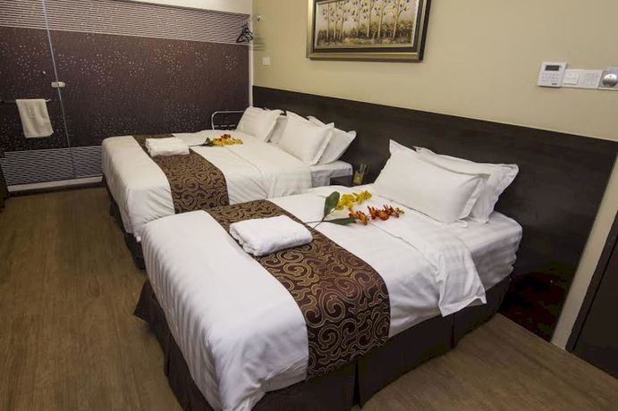 Imagen general del Hotel J Suites. Foto 3