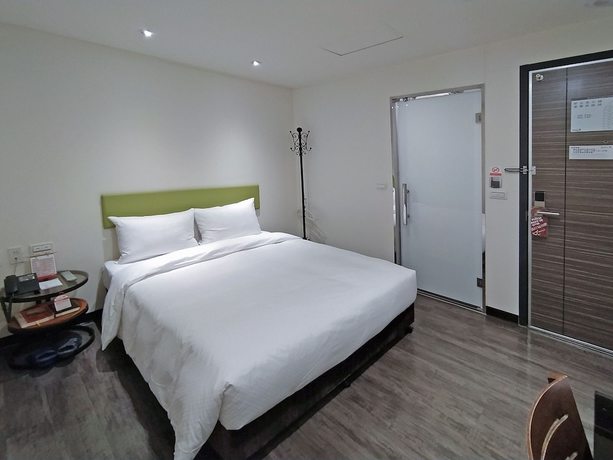Imagen de la habitación del Hotel J Taoyuan. Foto 3