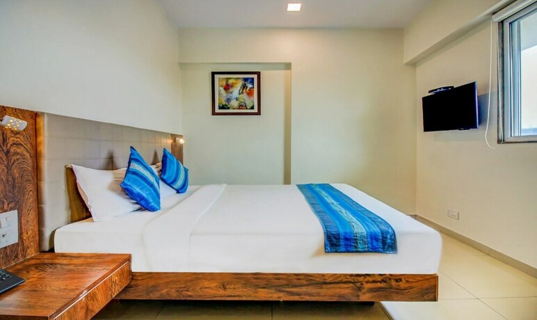 Imagen de la habitación del Hotel J and Banquets. Foto 26