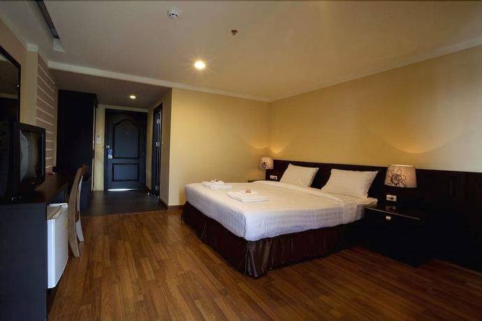 Imagen de la habitación del Hotel J and Y Lodge. Foto 9