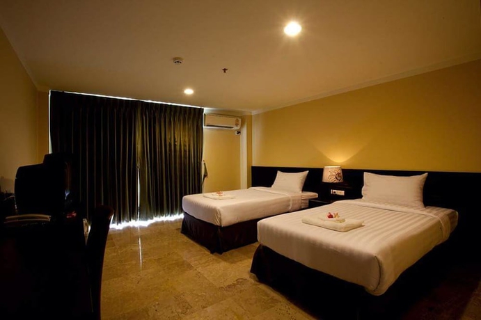 Imagen de la habitación del Hotel J and Y Lodge. Foto 13