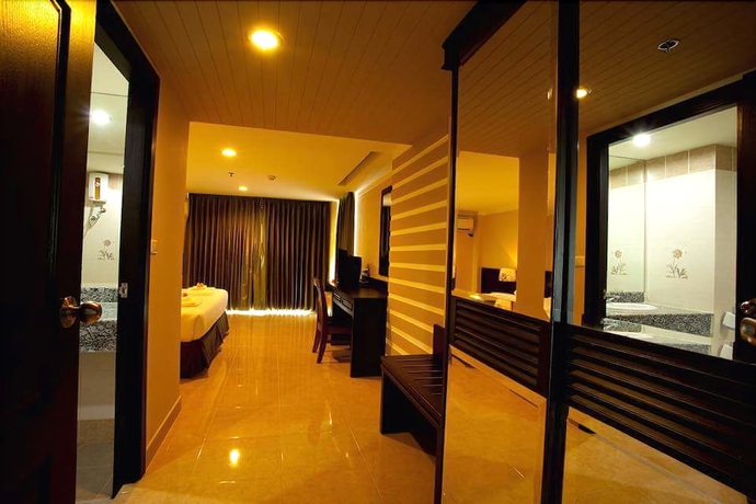 Imagen de la habitación del Hotel J and Y Lodge. Foto 14