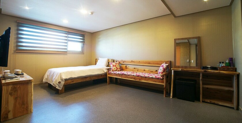 Imagen de la habitación del Hotel J2 Family Jeju. Foto 39
