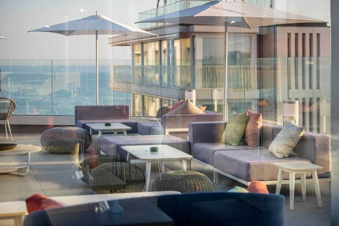 Imagen de la habitación del Hotel J44 Lifestyle hotel. Foto 5