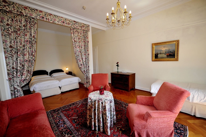 Imagen de la habitación del Hotel J5 Hotels Helvetie Montreux. Foto 2