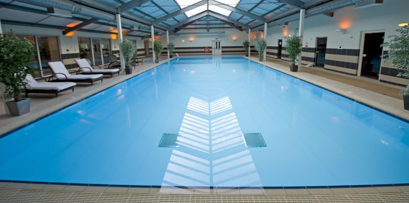 Imagen de la piscina del Hotel JA Mar Hall Scotland. Foto 16