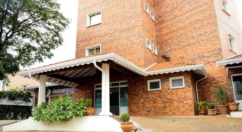 Imagen de los exteriores del Hotel JAGUARY SUMARE, Sumar&eacute;. Foto 7