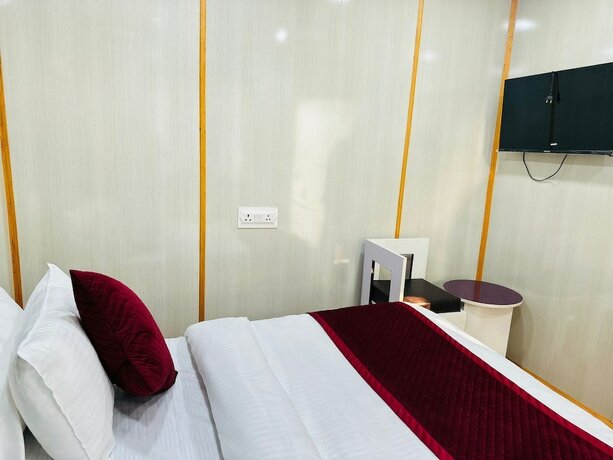 Imagen general del Hotel JAI SANTOSHI DHAAM. Foto 1