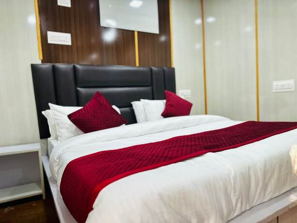 Imagen general del Hotel JAI SANTOSHI DHAAM. Foto 16