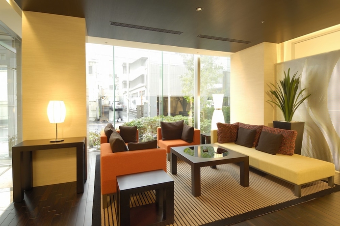 Imagen de los interiores del Hotel JAL City Kannai Yokohama. Foto 17