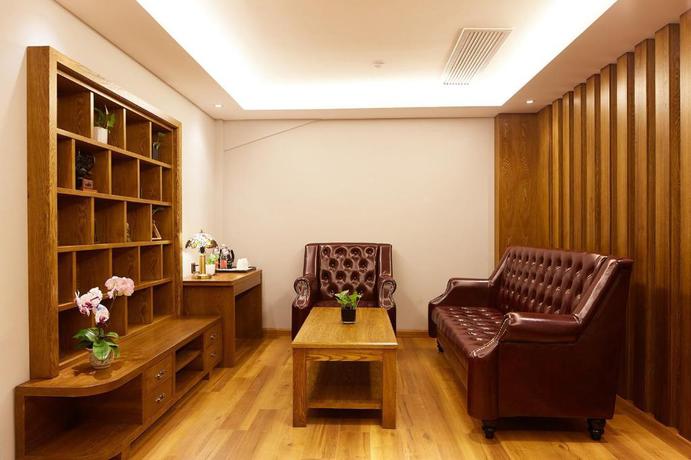 Imagen general del Hotel JAMES JOYCE COFFETELA SHANGHAI ZHUANQIAO WANDA PLAZA. Foto 2