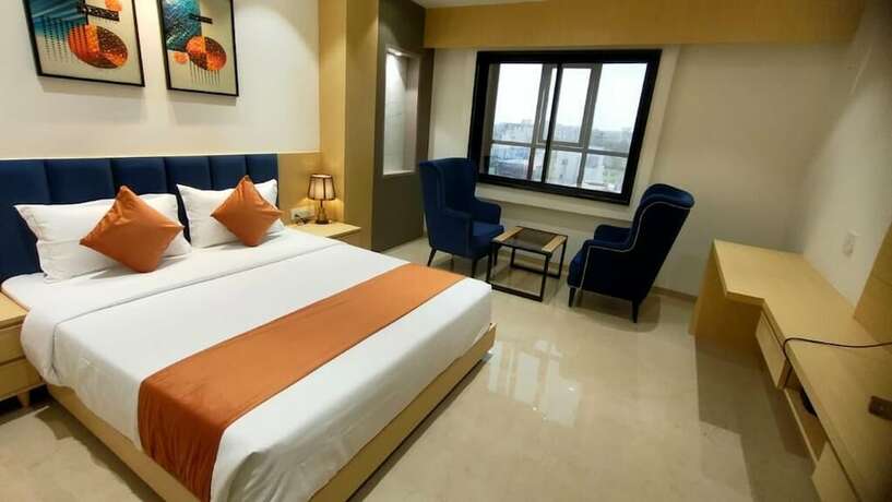 Imagen de la habitación del Hotel JANKI PALACE. Foto 6