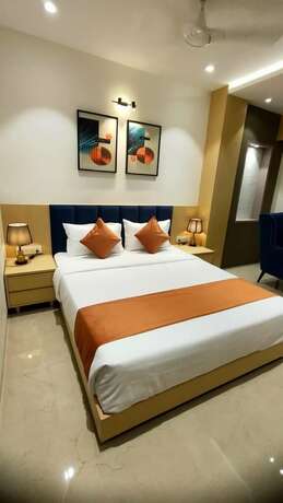 Imagen de la habitación del Hotel JANKI PALACE. Foto 8