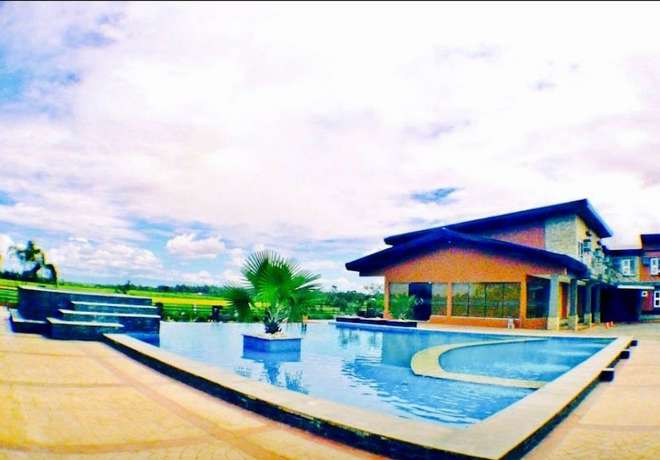 Imagen de la piscina del Hotel JAPI Traveller\'s and Restaurant - Annex. Foto 19