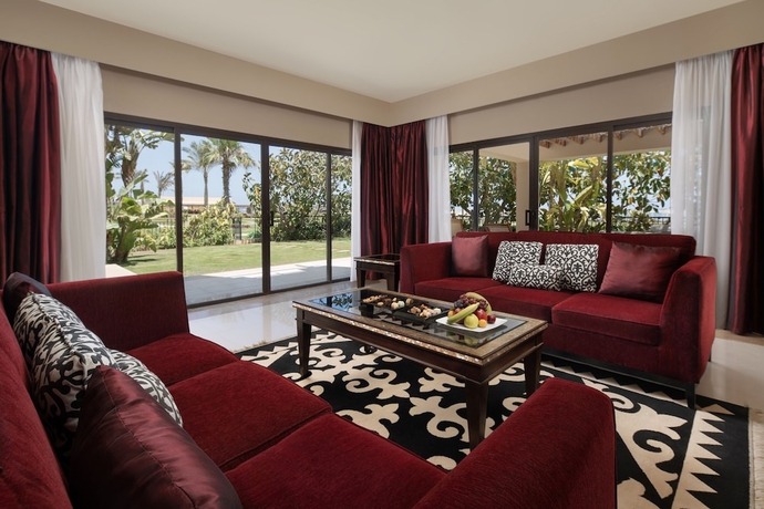 Imagen de la habitación del Hotel JAZ ALMAZA BEACH RESORT. Foto 9