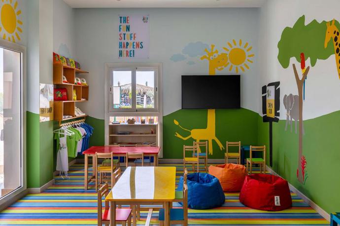 Imagen de los interiores del Hotel JAZ Costa Mares. Foto 9