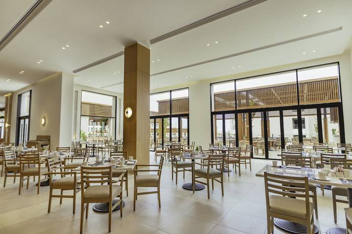 Imagen del bar/restaurante del Hotel JAZ Elite Amara - All Inclusive. Foto 6