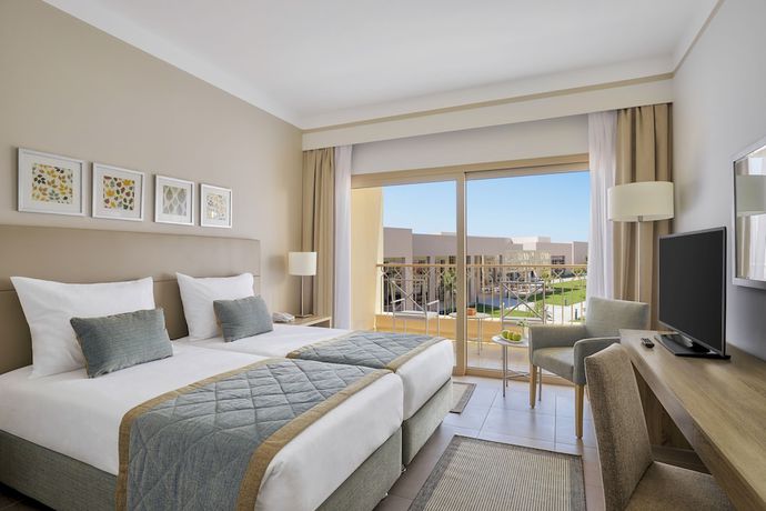 Imagen de la habitación del Hotel JAZ Elite Amara. Foto 11