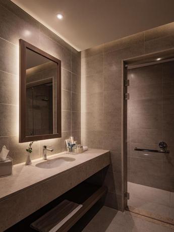 Imagen de la habitación del Hotel JAZ Elite Riviera. Foto 2