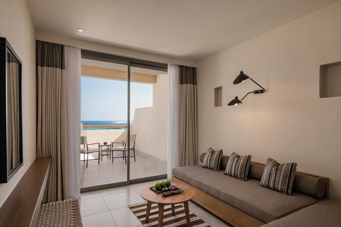 Imagen de la habitación del Hotel JAZ Elite Riviera. Foto 4