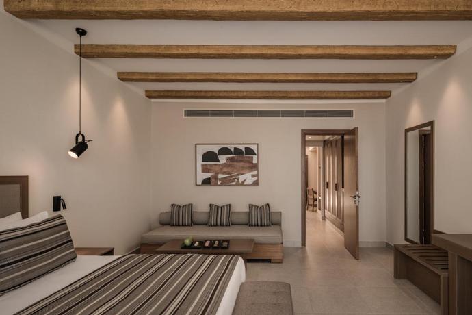 Imagen de la habitación del Hotel JAZ Elite Riviera. Foto 5