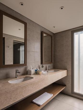 Imagen de la habitación del Hotel JAZ Elite Riviera. Foto 8