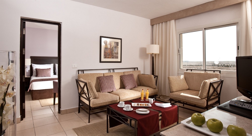Imagen de la habitación del Hotel JAZ Neo Sharks Bay. Foto 3