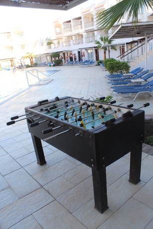 Imagen de los interiores del Hotel JAZ Neo Sharks Bay. Foto 15