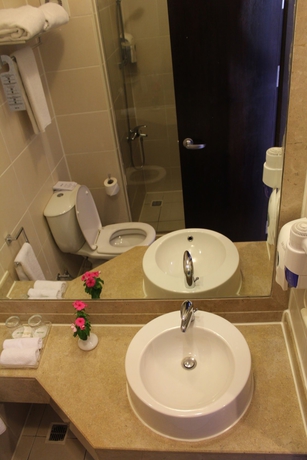 Imagen de la habitación del Hotel JAZ Neo Sharks Bay. Foto 9