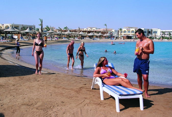 Imagen de los exteriores del Hotel JAZ Palmariva Beach. Foto 7