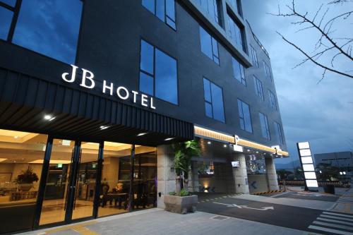 Imagen general del Hotel JB Tourist. Foto 3