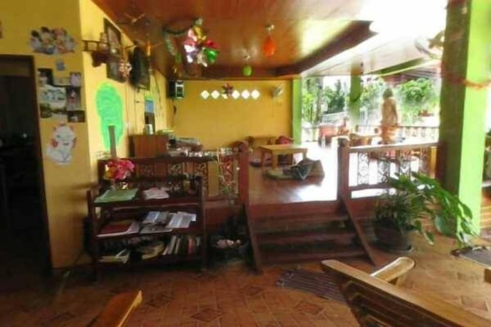 Imagen de los interiores del Hotel J.B.Hut Bungalows. Foto 20
