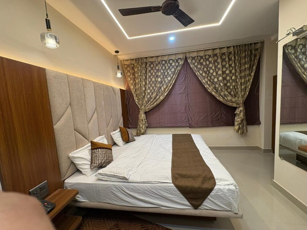 Imagen de la habitación del Hotel JBS Regency and Banquet. Foto 5