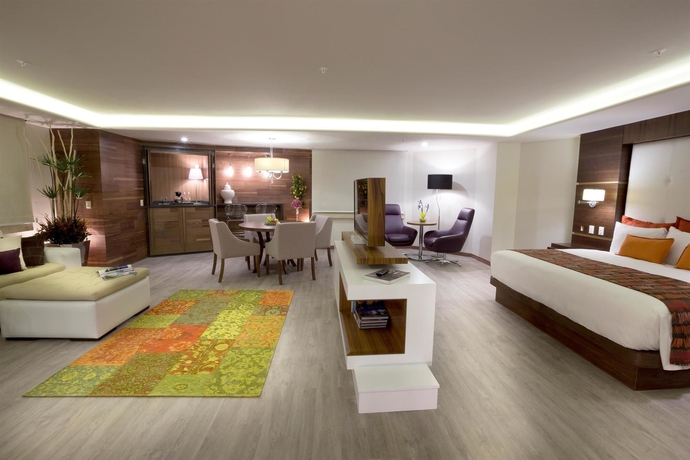 Imagen de la habitación del Hotel JF Grand Puebla. Foto 7