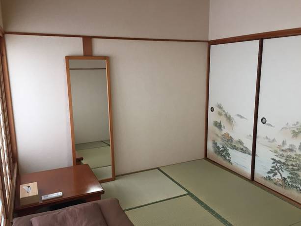 Imagen de la habitación del Hotel J-Hoppers Kumano Yunomine Guesthouse - Hostel. Foto 13