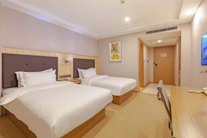 Imagen de la habitación del Hotel JI Hotel (Shanghai Hongqiao Airport Tianshan West Road). Foto 2