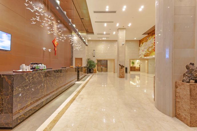 Imagen de los interiores del Hotel JI Hotel (Shanghai Hongqiao Airport Tianshan West Road). Foto 12