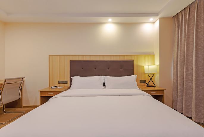 Imagen de la habitación del Hotel JI Hotel (Shanghai Hongqiao Airport Tianshan West Road). Foto 7